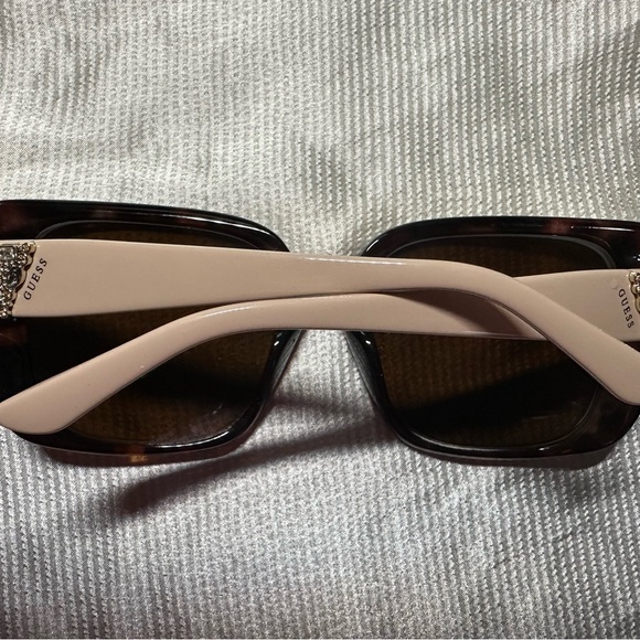 Guess sunglasses - Picture 3 of 6
